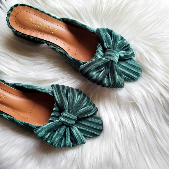 SuoshiQi Green Velveteen Mules - Picture 1 of 10
